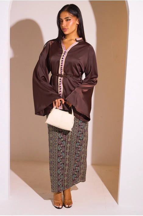 Ensemble 2 pièces : blouse + jupe marron à motifs colorés