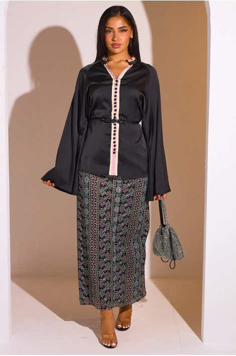 Ensemble 2 pièces : blouse + jupe noir à motifs colorés