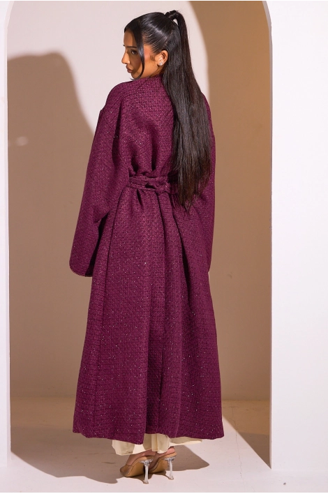Kimono bordeaux ceinturé à détails perlés