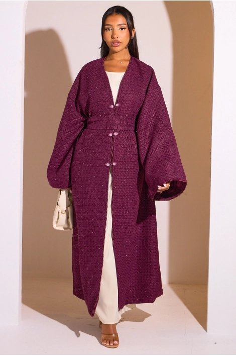 Kimono bordeaux ceinturé à détails perlés
