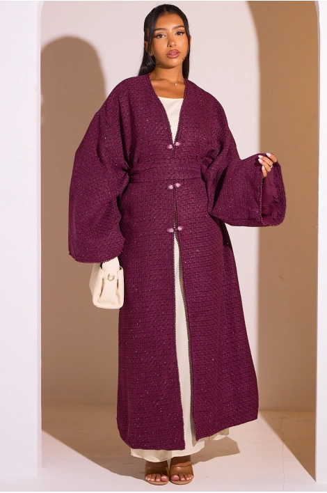 Kimono bordeaux ceinturé à détails perlés