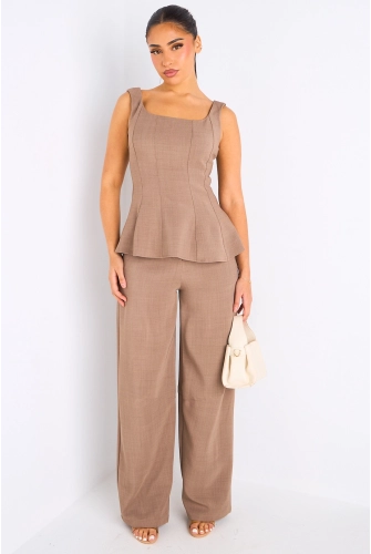 Ensemble deux pièces taupe haut à bretelles + pantalon tailleur à coupe droite