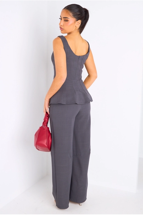 Ensemble deux pièces gris haut à bretelles + pantalon tailleur à coupe droite