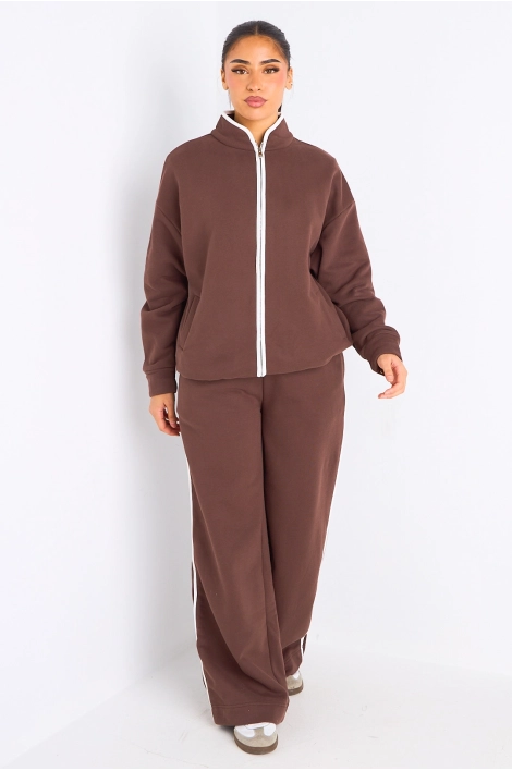 Ensemble deux pièces marron à bandes blanches veste + jogging coupe droite
