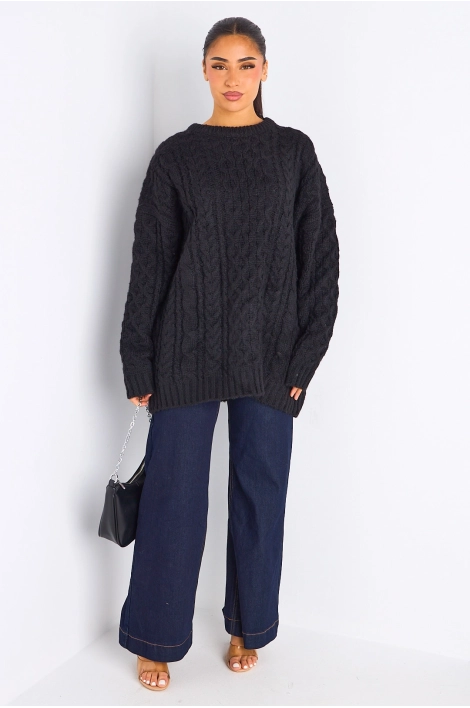 Pull noir en maille à effet torsadé