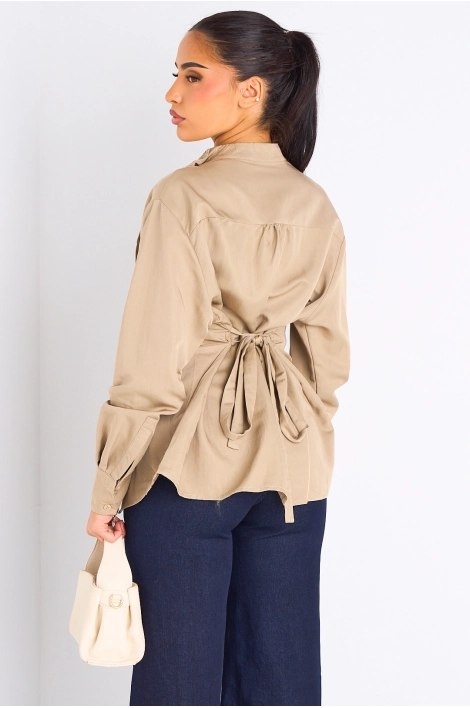 Chemise taupe cintrée à manches longues