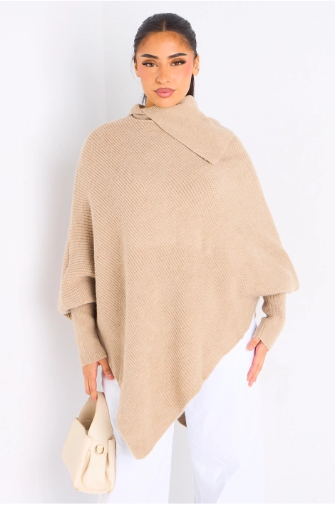 Pull en laine taupe à manches chauves-souris
