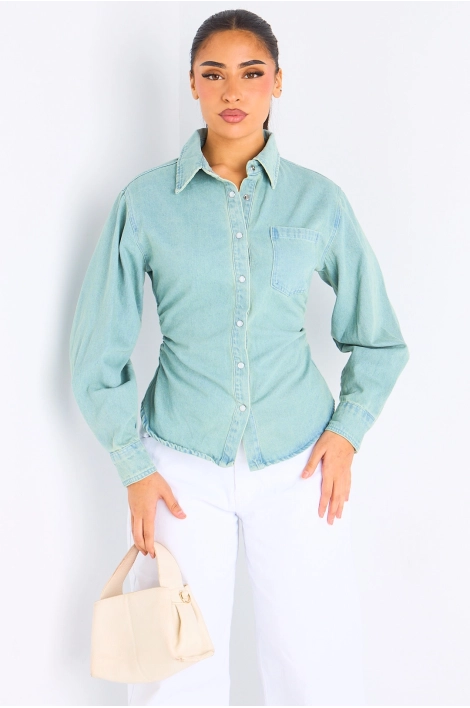 Chemise cintrée en Jean's bleu effet délavé