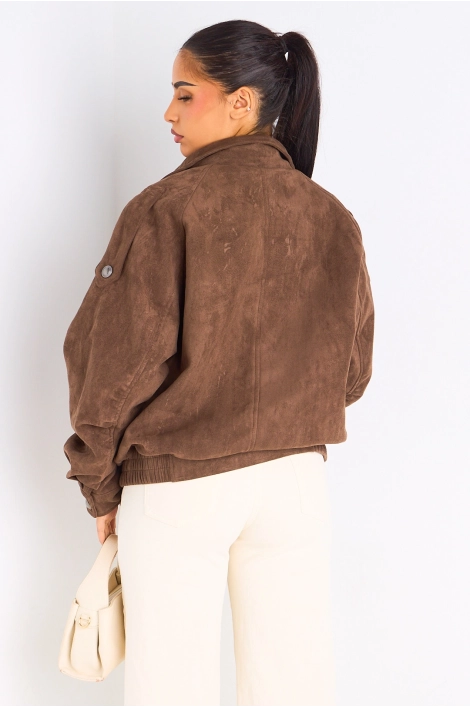 Manteau marron en suédine à effet boutonné