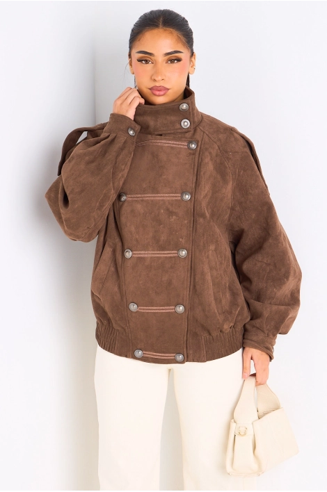 Manteau marron en suédine à effet boutonné
