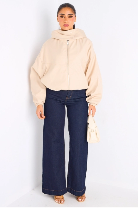 Veste courte beige à capuche