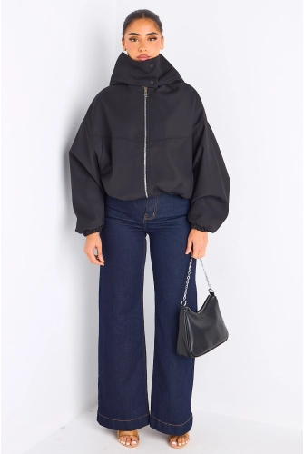 Veste courte noire à capuche