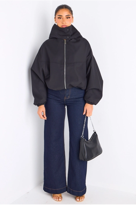 Veste courte noire à capuche