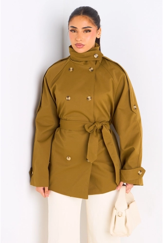 Manteau vert ceinturé à col rabat