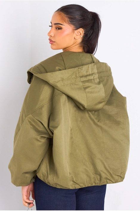 Veste courte verte à capuche