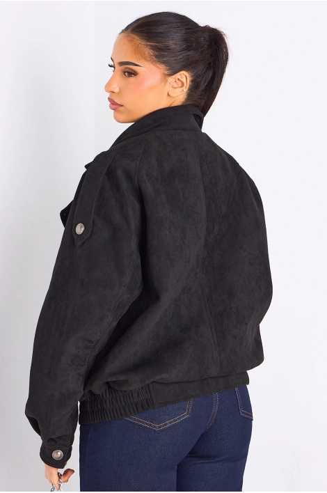 Manteau noir en suédine à effet boutonné