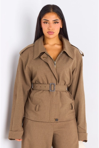 Veste beige foncé à coupe droite ceinturée