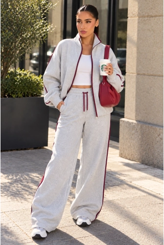 Ensemble deux pièces gris à bandes blanches veste + jogging coupe droite