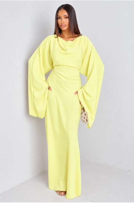 Pale yellow robe with pagoda sleeves