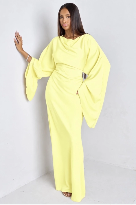 Pale yellow robe with pagoda sleeves