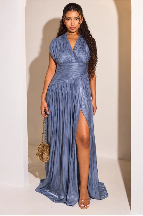 Robe bleu gris satinée à manches courtes et effet drapé