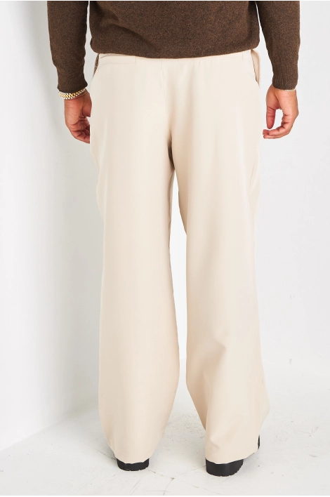 Pantalon à pince beige à coupe droite