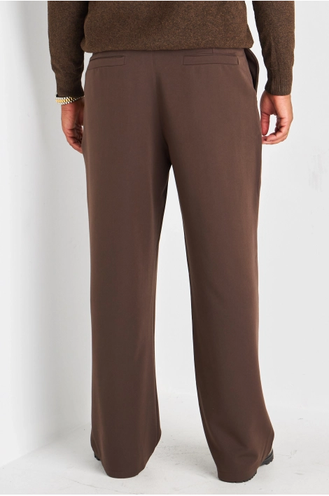 Pantalon à pince café à coupe droite