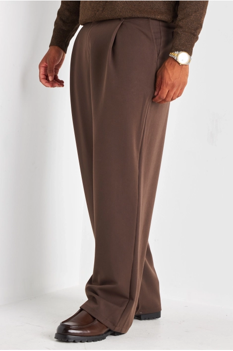 Pantalon à pince café à coupe droite