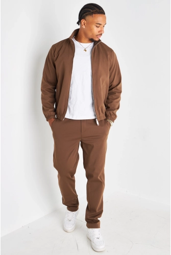 Ensemble 3 pièces marron veste sans manches + manteau manches longues + pantalon