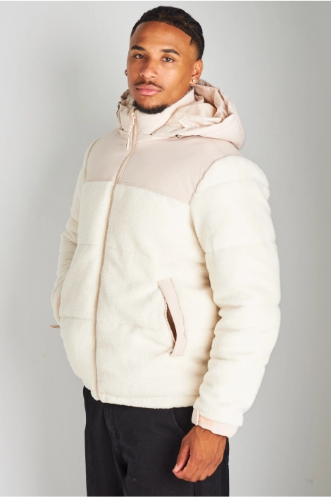 Doudoune beige matelassée à capuche et empiècement peau de mouton blanc