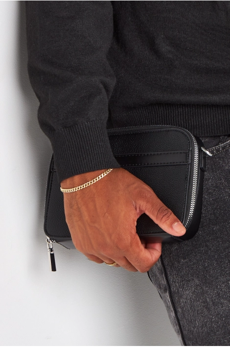 Pochette noire en simili cuir