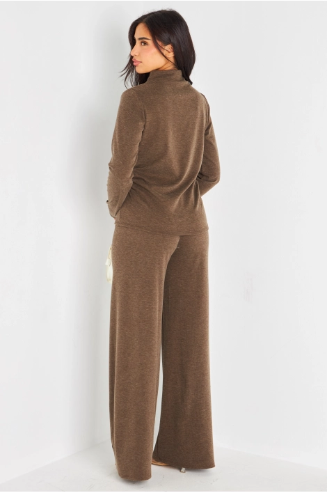 Ensemble deux pièces marron haut cintré col montant + pantalon coupe droite