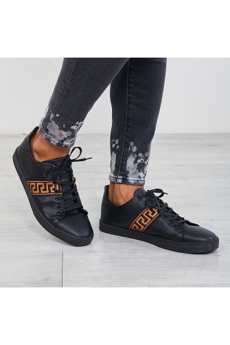 Baskets noires avec bande spirale