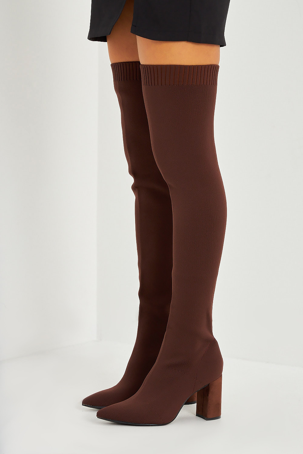 Cuissardes chaussettes marron  à talons