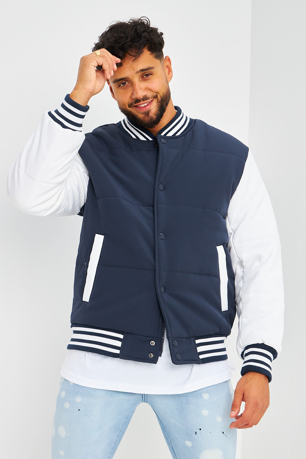 Bomber épais bleu marine à manches longues blanches