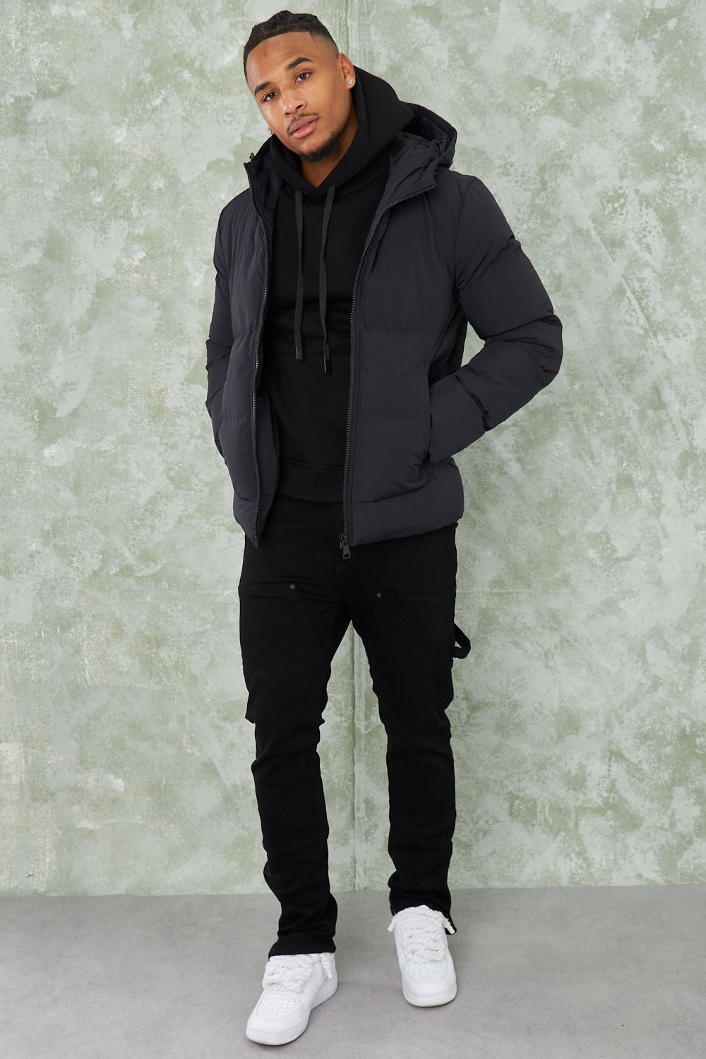 Parka noire uni à capuche
