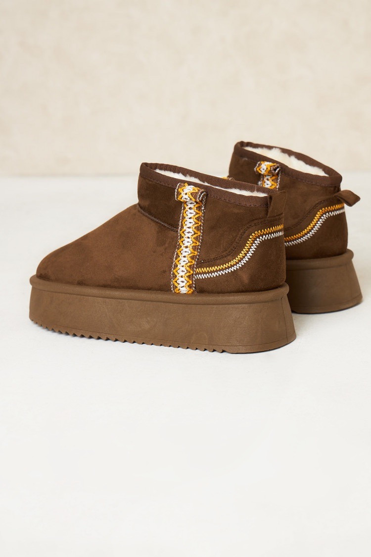 Bottine marron chausson en velours compensé montant à motif