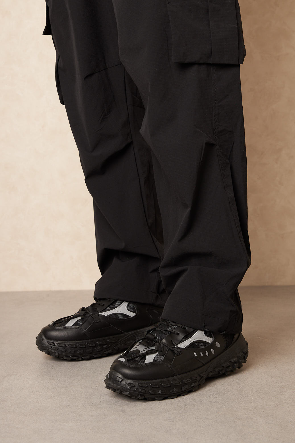 Baskets noires à semelle épaisse bi-matière