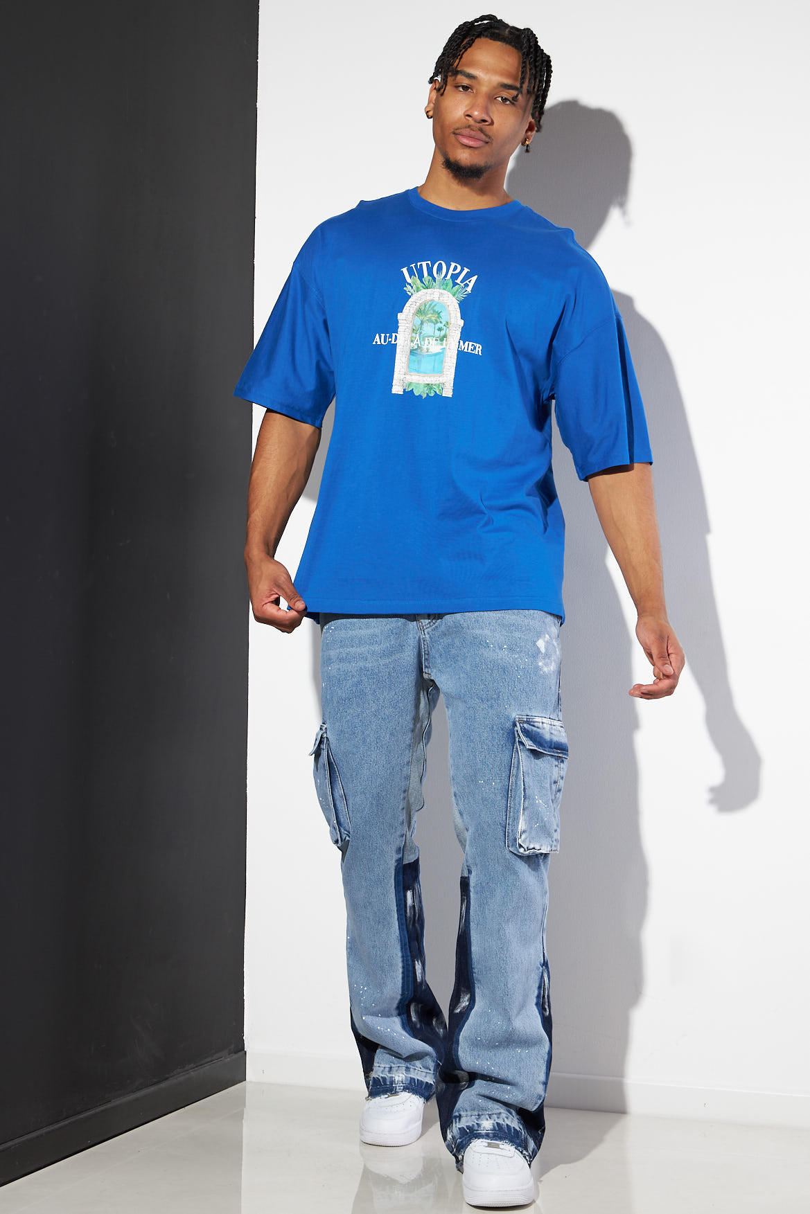 T-shirt bleu foncé "utopia"