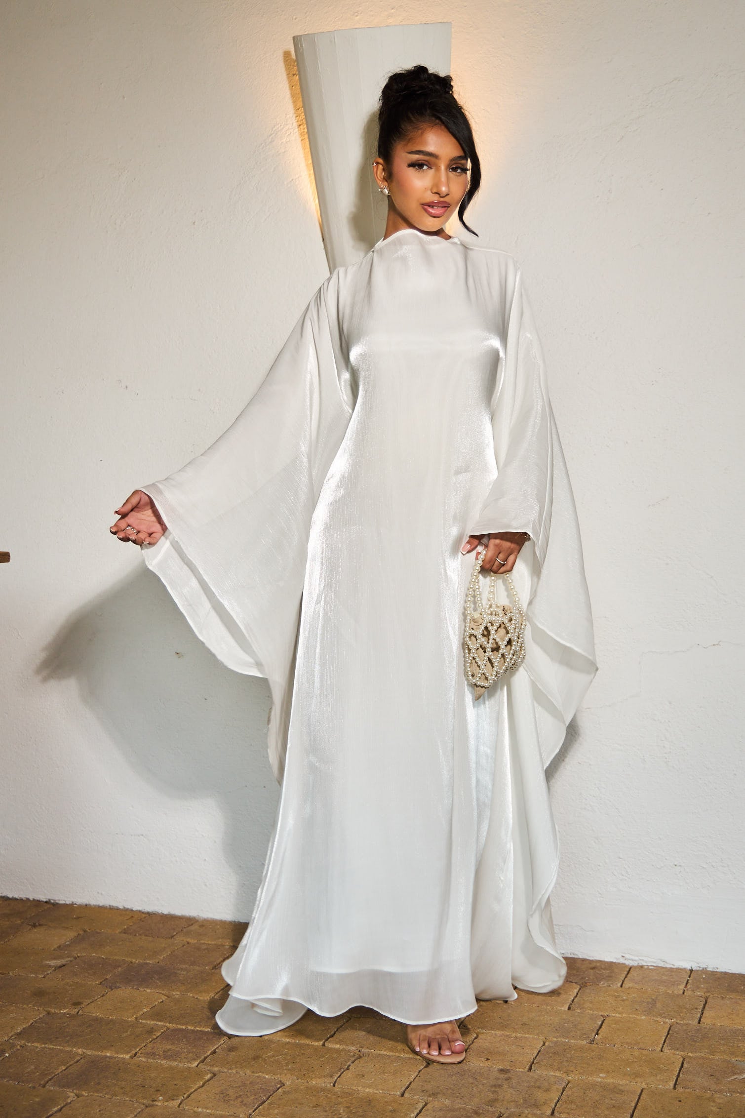 Ensemble 2 pièces robe + gilet à enfiler satiné blanc