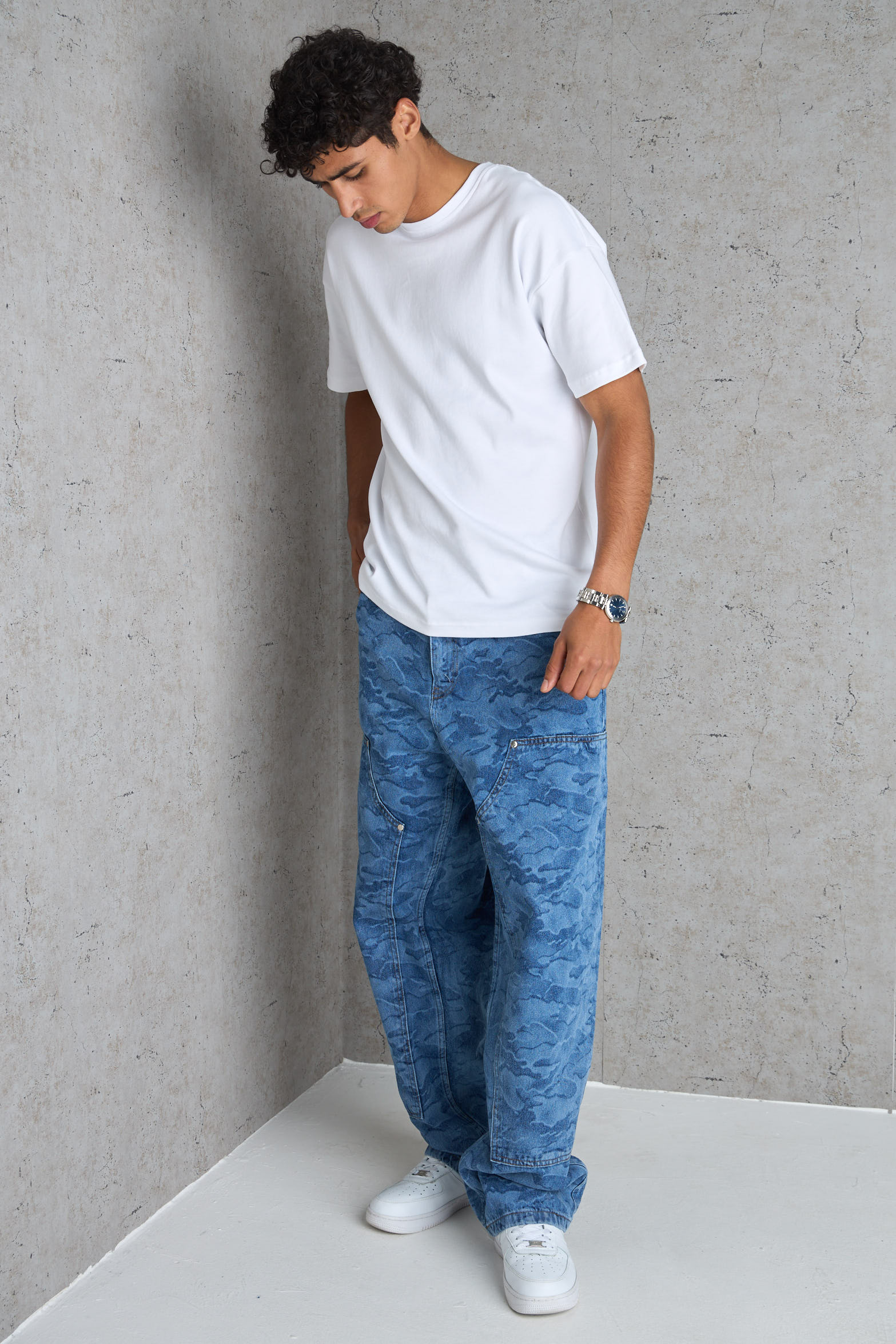 Jean bleu à motif vague