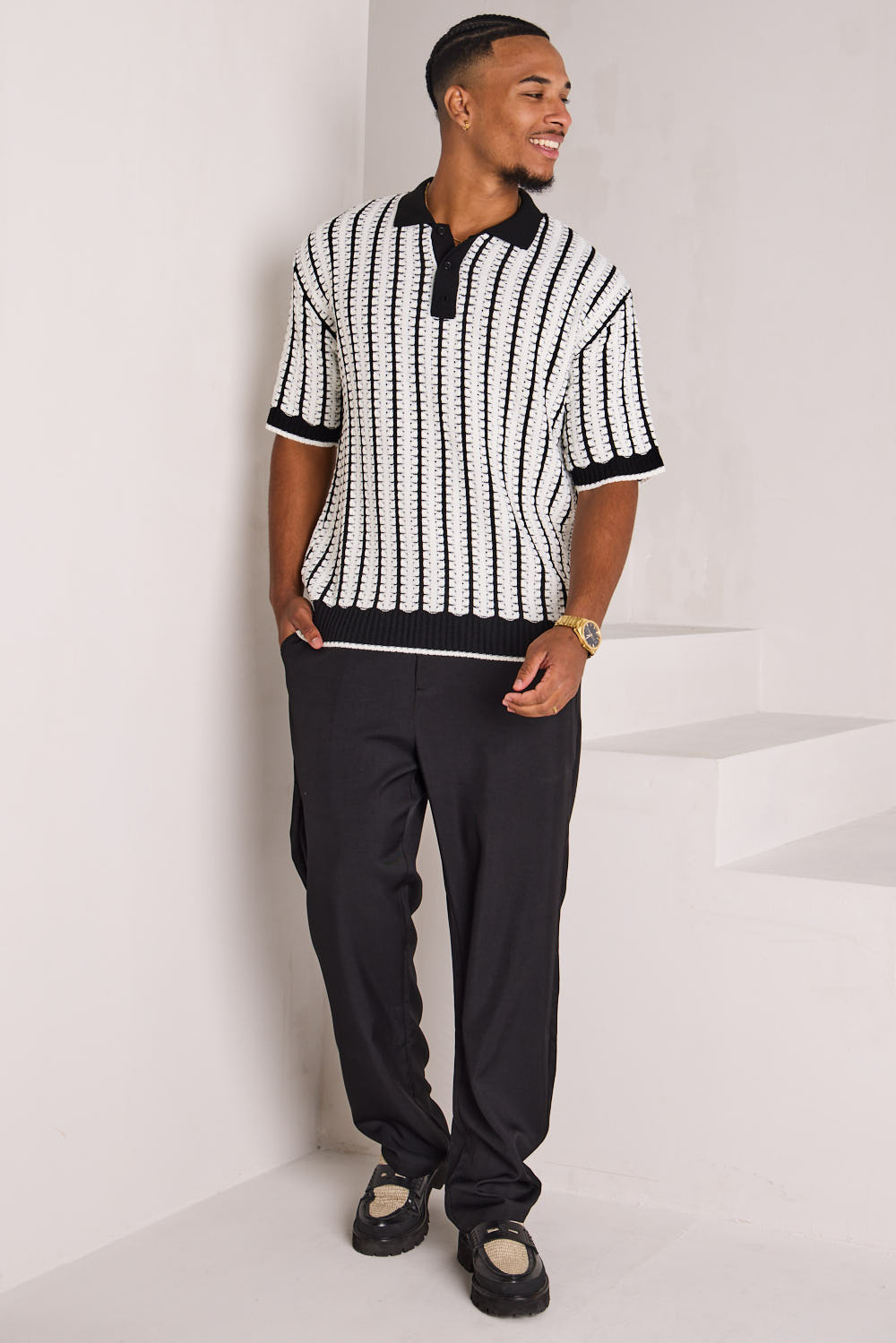 Polo blanc et noir en maille texturé