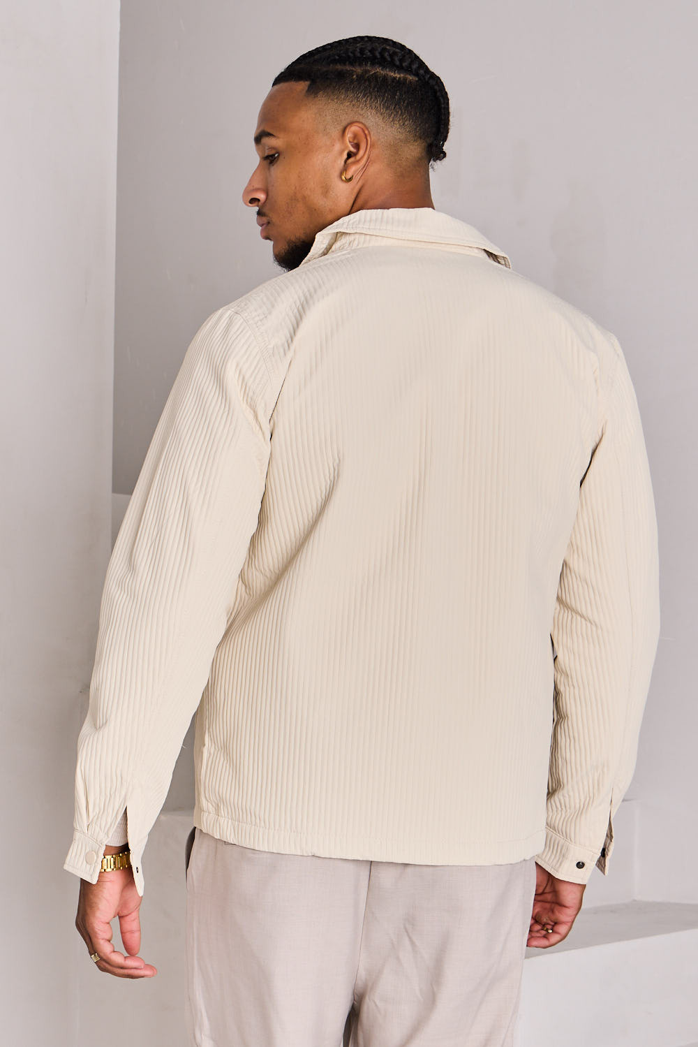 Veste beige côtelé à poches