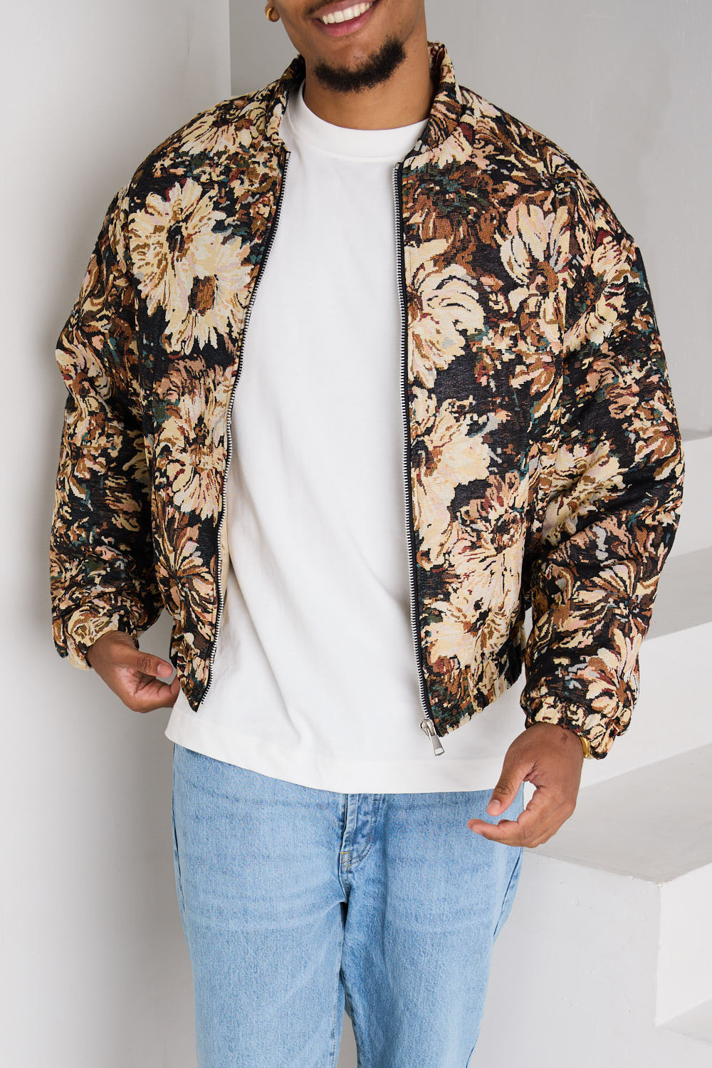 Veste imprimée noir à motif fleuri