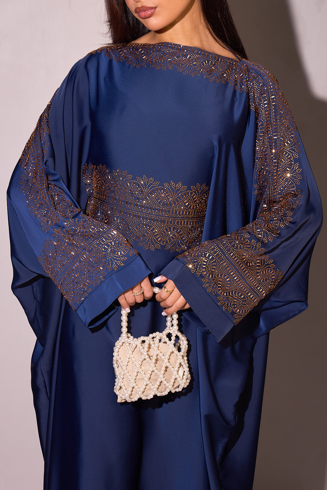 Abaya bleue à empiècement doré + voile