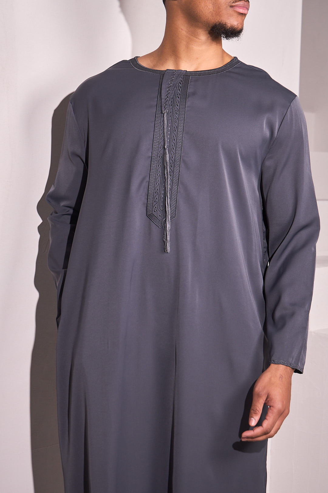 Qamis Gris Traditionnel