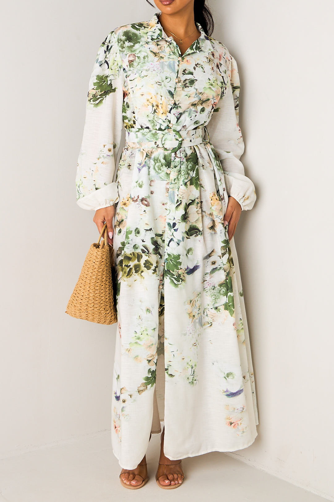 Robe chemise cintrée beige à fleurs kaki