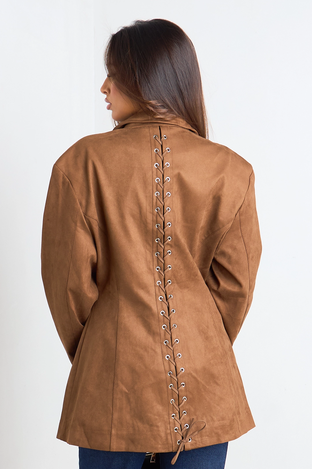 Veste manches longues avec effets tressés à col rabat en suédine marron