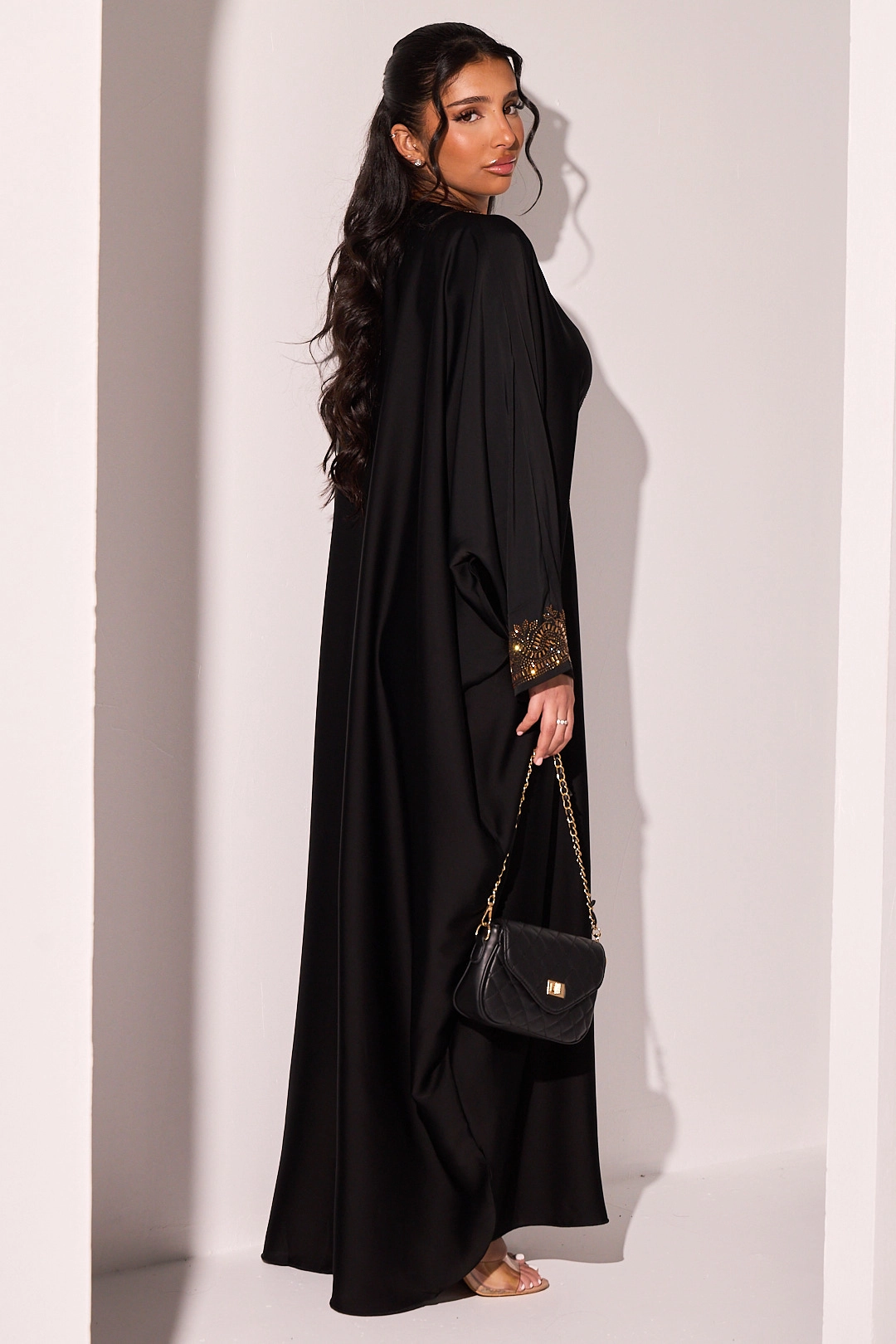 Abaya noir à strass dorés rectangles