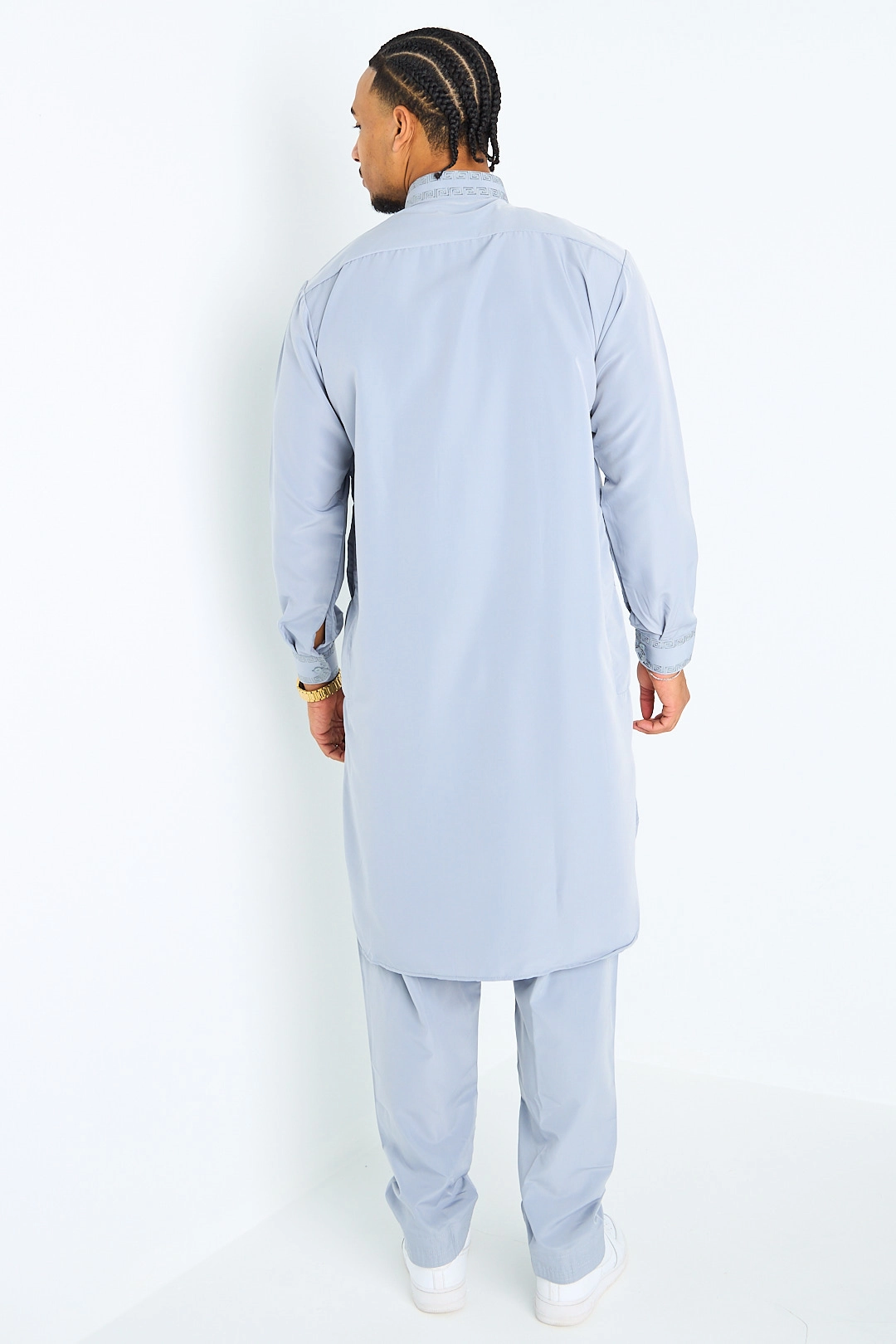Ensemble 2 pièces : qamis + pantalon gris clair